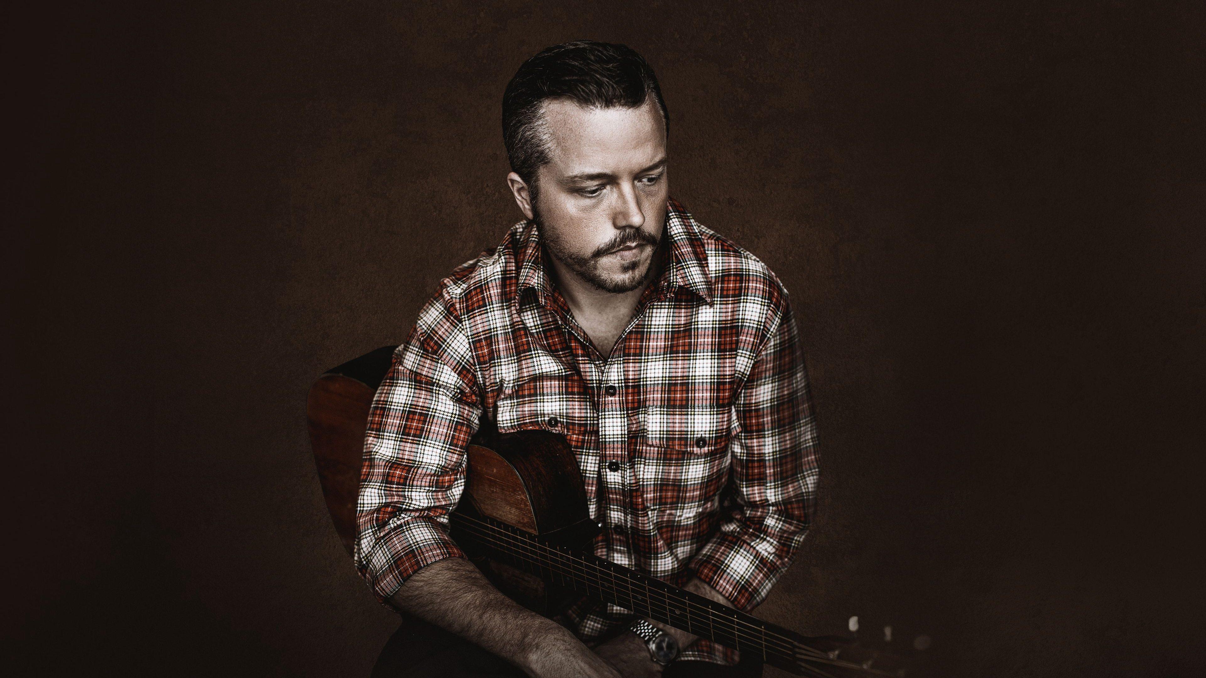 Hộp Nhạc Jason Isbell: Nhắm Mắt Mà Chạy